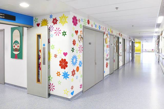 royal-london-childrens-hospital-vital-arts100