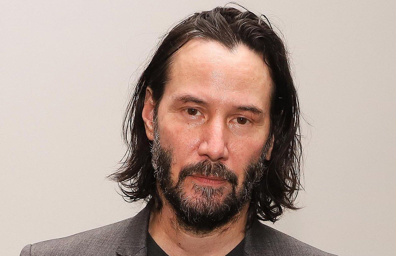 Keanu Reeves donne